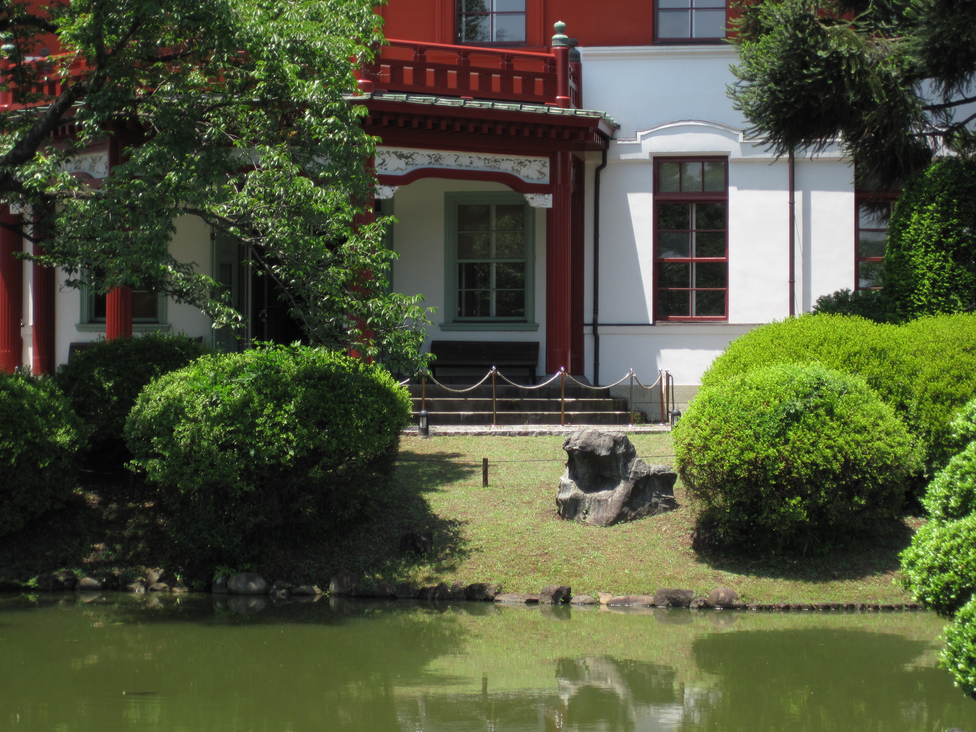 <b>PowerShot D10 / 4,000×3,000 / 1/200秒 / F4.9 / −0.7EV / ISO80 / WB:太陽光 / 18.6mm</b>