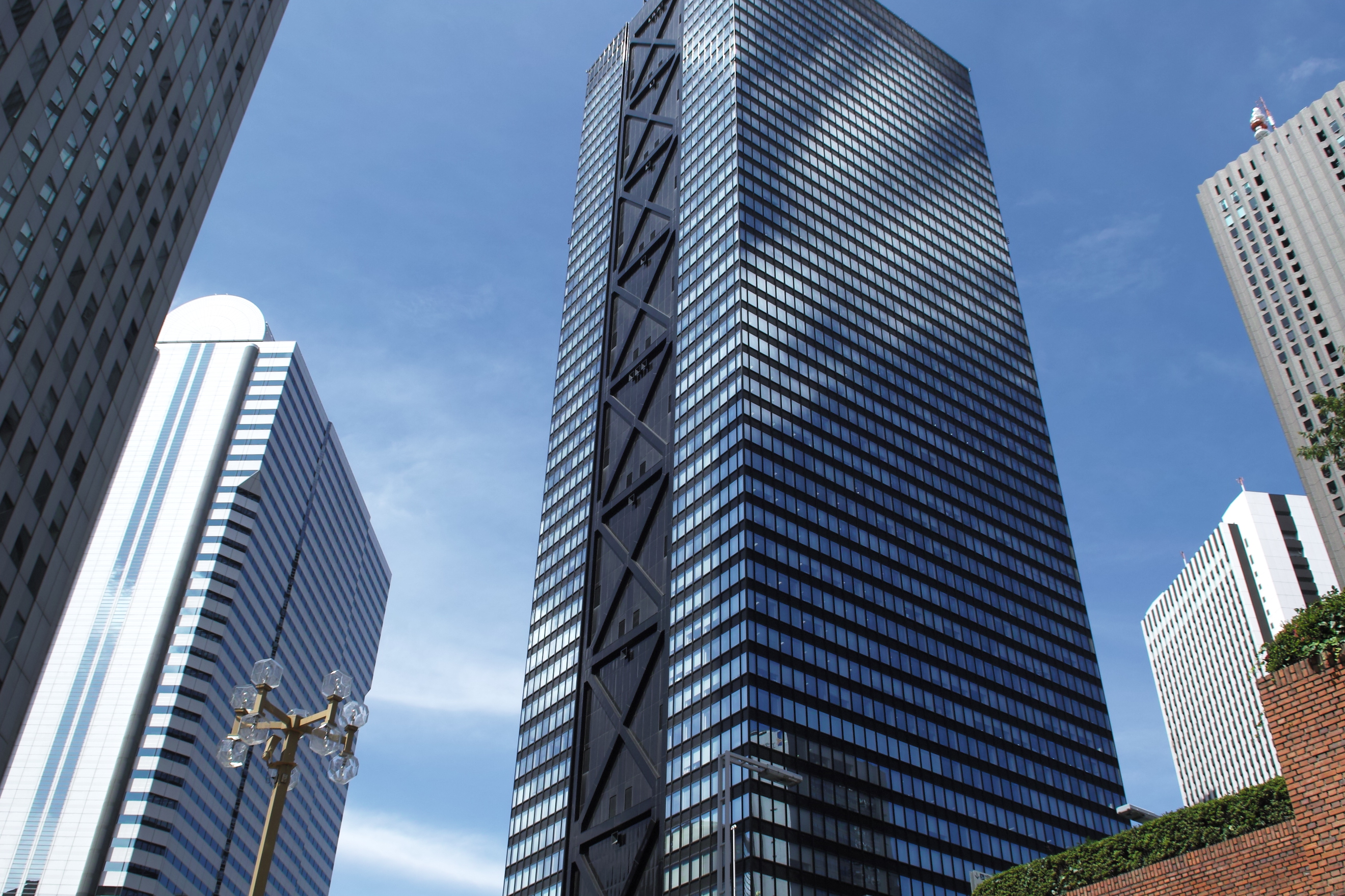 <b>コントラスト：最強</b>