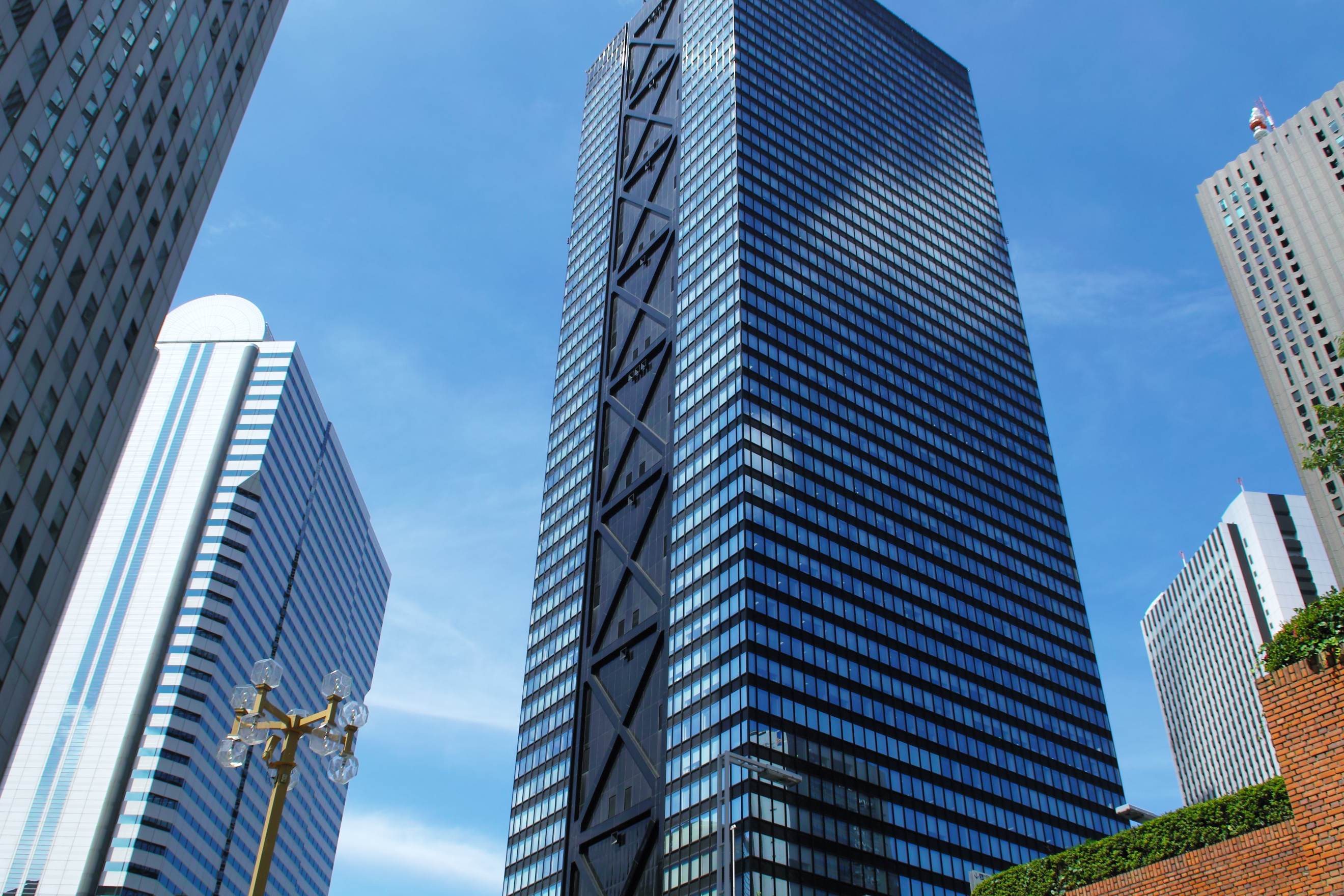 <b>彩度：最強</b>