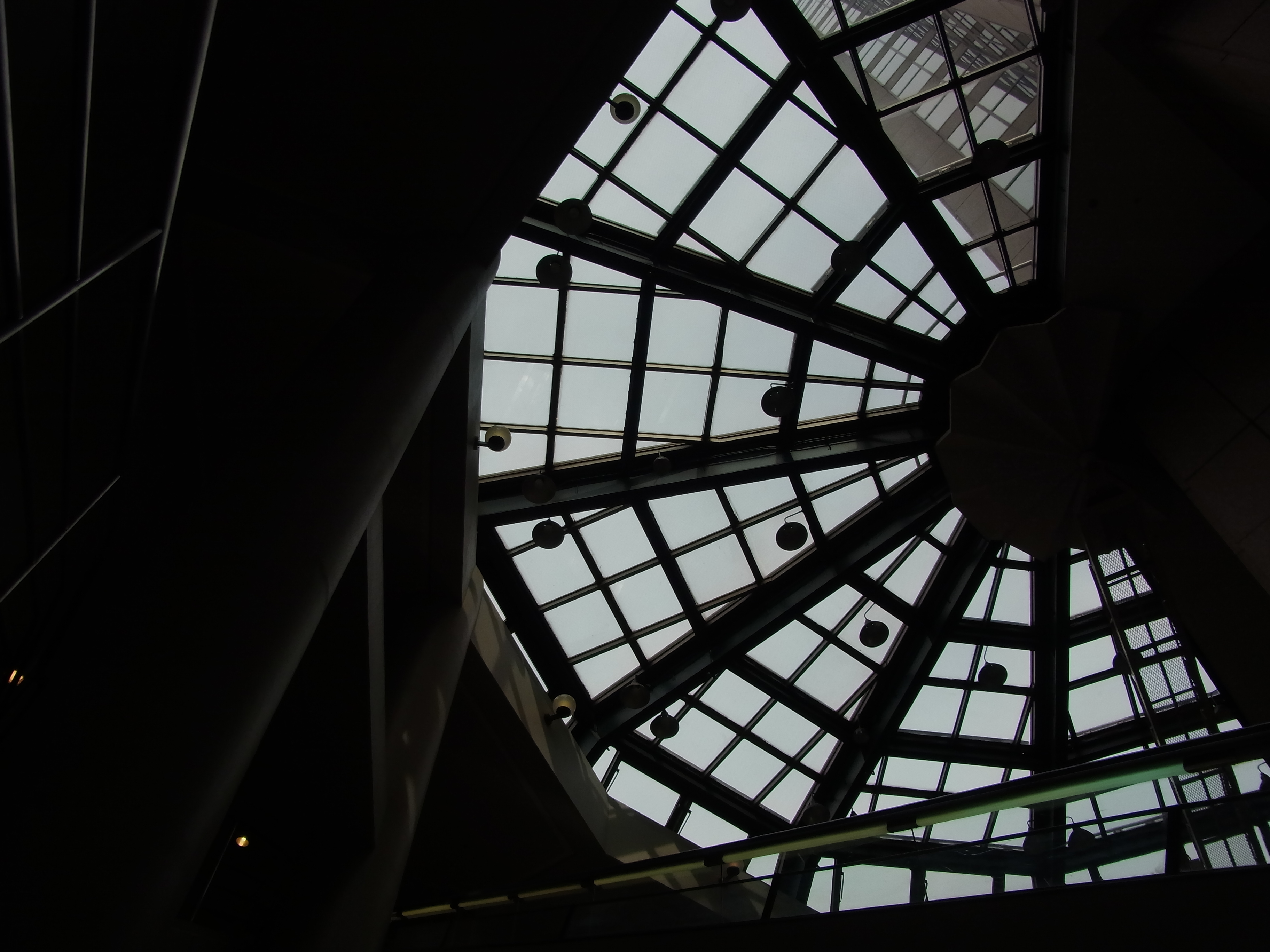 <b>中（ハイライト）</b>