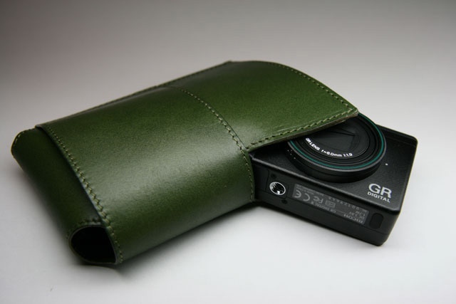 <b>ハンドメイドカメラケース</b>