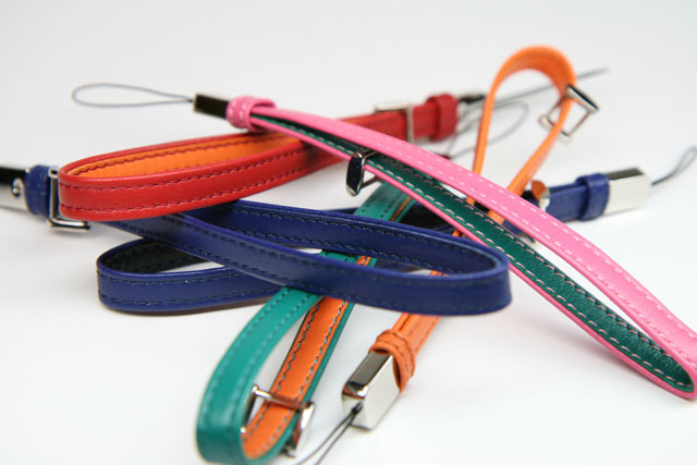 <b>ハンドメイドストラップ</b>