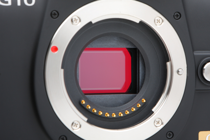 <b>DMC-G2と同じ有効1,210万画素Live MOSセンサーを搭載する。最高感度はISO6400を実現する</b>