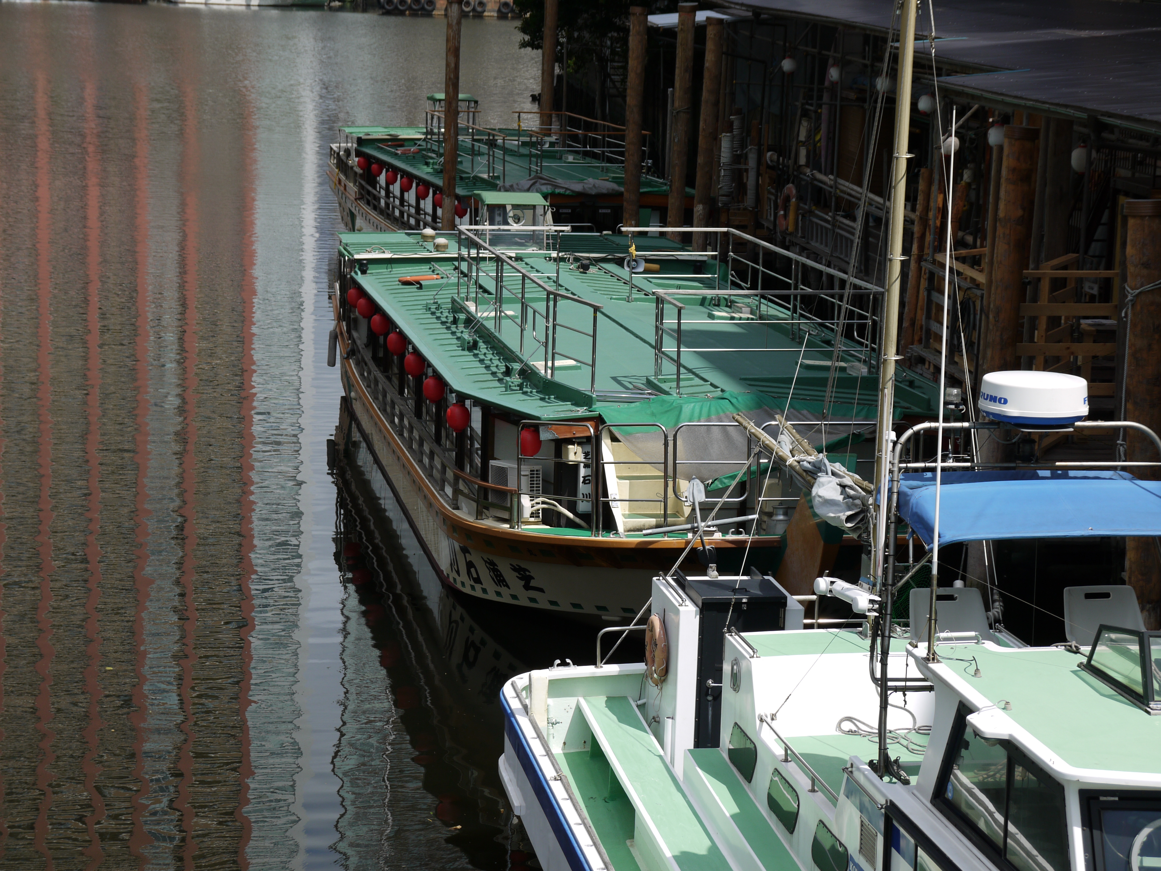 <b>DMC-G10 / LUMIX G VARIO 14-42mm F3.5-5.6 ASPH. MEGA O.I.S. / 約5.5MB / 4,000×3,000 / 1/320秒 / F9 / -0.3EV / ISO100 / WB:オート / 42mm</b>