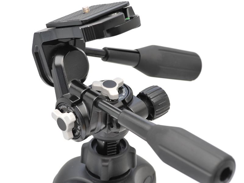 <b>フリクションコントロールを搭載</b>