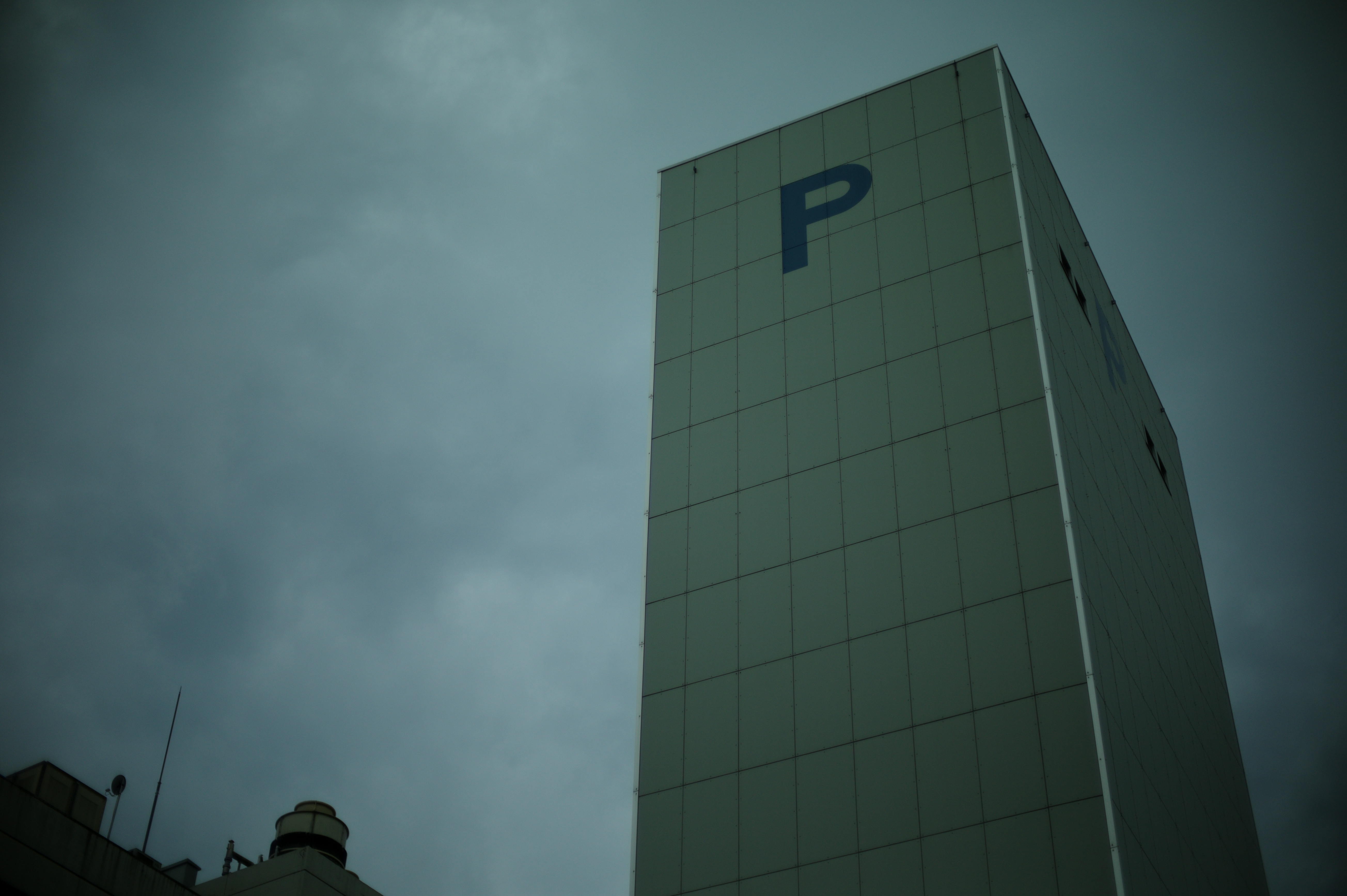 <b>M9 / ノクトン50mm F1.1 / 5,216×3,472 / 1/4,000秒 / F1.1 / 0EV / ISO160 / WB:オート</b>