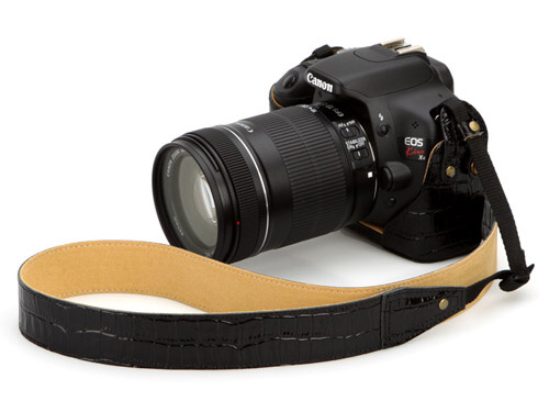 <b>EOS Kiss X4用クロコ調ブラック</b>