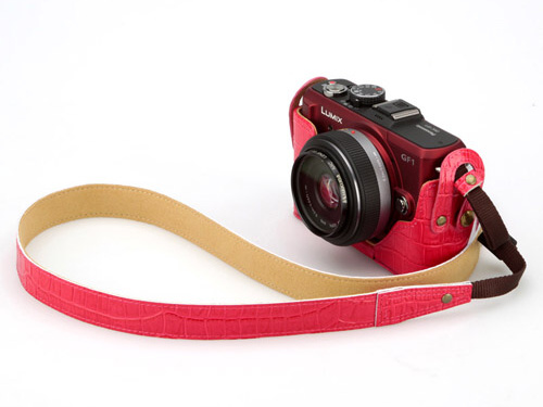 <b>LUMIX DMC-GF1用クロコ調ピンク</b>