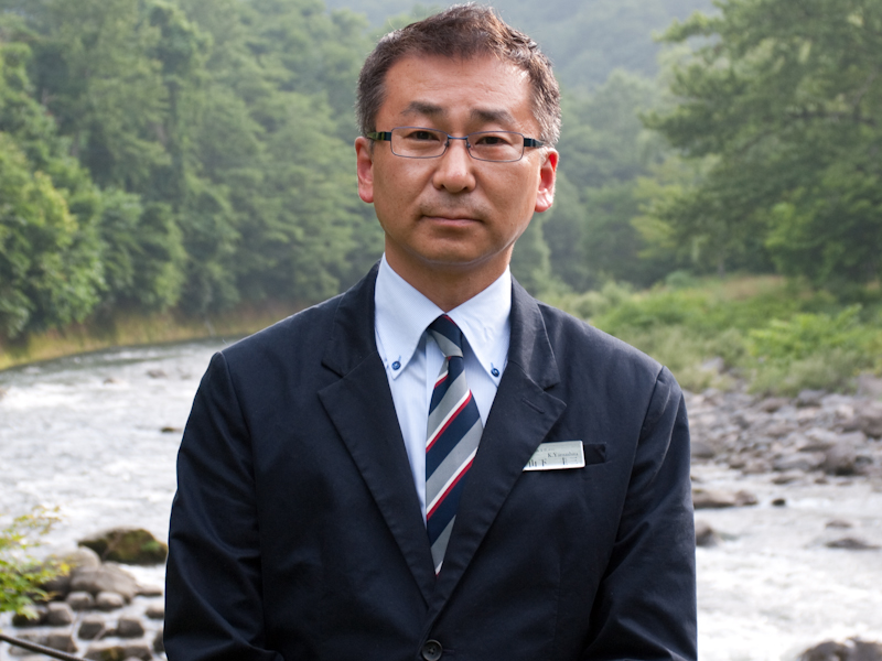 <b>奥入瀬渓流ホテル総支配人の山下圭三氏</b>