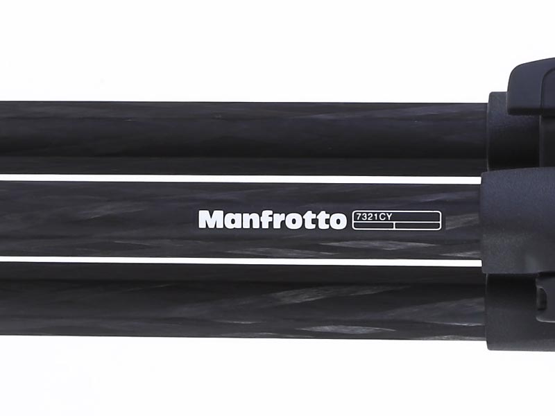 <b>脚ロゴ部アップ</b>