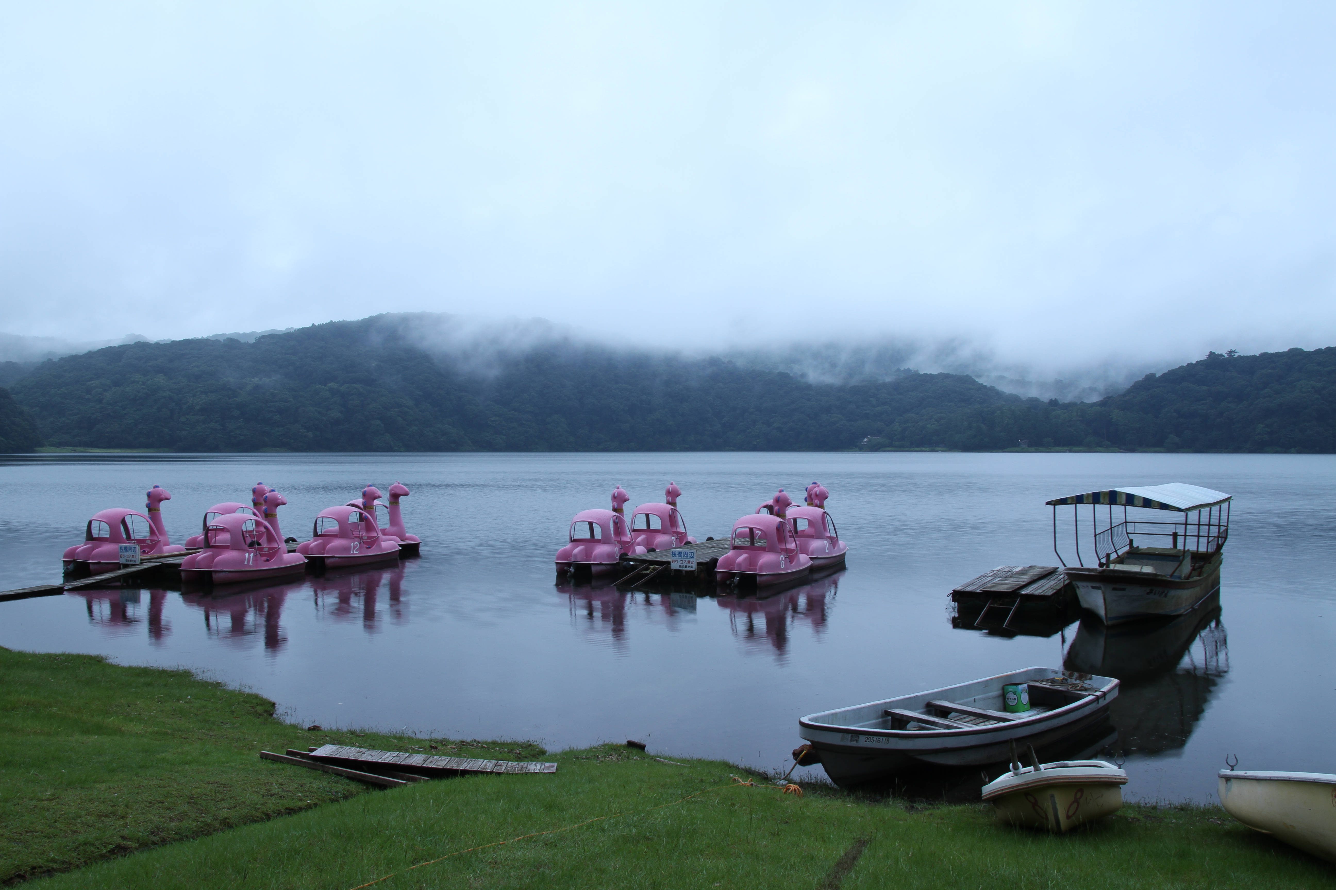 <b>EOS 7D / 17-50mm F2.8 EX DC OS HSM / 約4.8MB / 5,184×3,456 / 1.3秒 / F11 / +0.3EV / ISO100 / WB:太陽光 / 17mm</b>