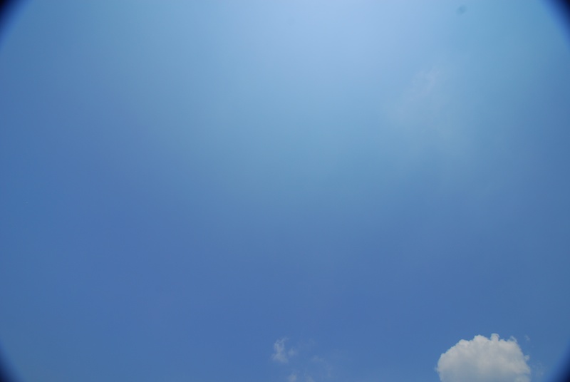 <b>PL（偏光）フィルターを装着</b>