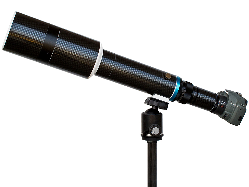 <b>ボーグ101EDIIをペンタックスのK-xに装着したところ</b>