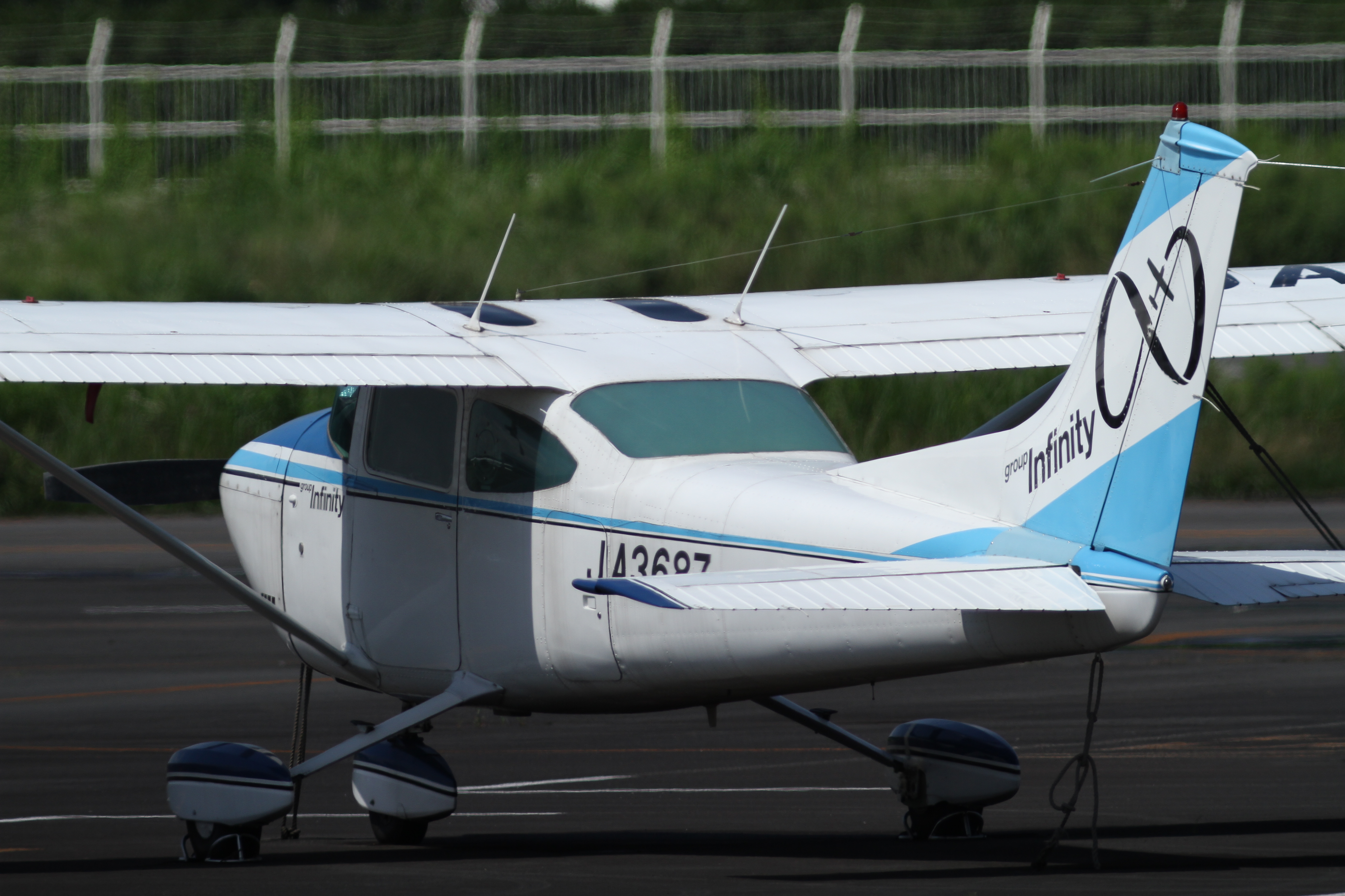 <b>EOS 7D / 5,184×3,456 / 1/3,200秒 / 0EV / ISO200 / マニュアル露出 / WB:5,000K</b>