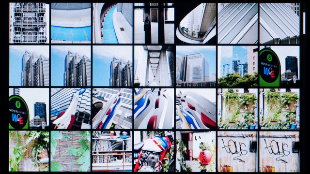 <b>インデックス再生画面。横位置も縦位置も全部正方形にトリミングして表示するというのはどうかなぁって感じもします</b>