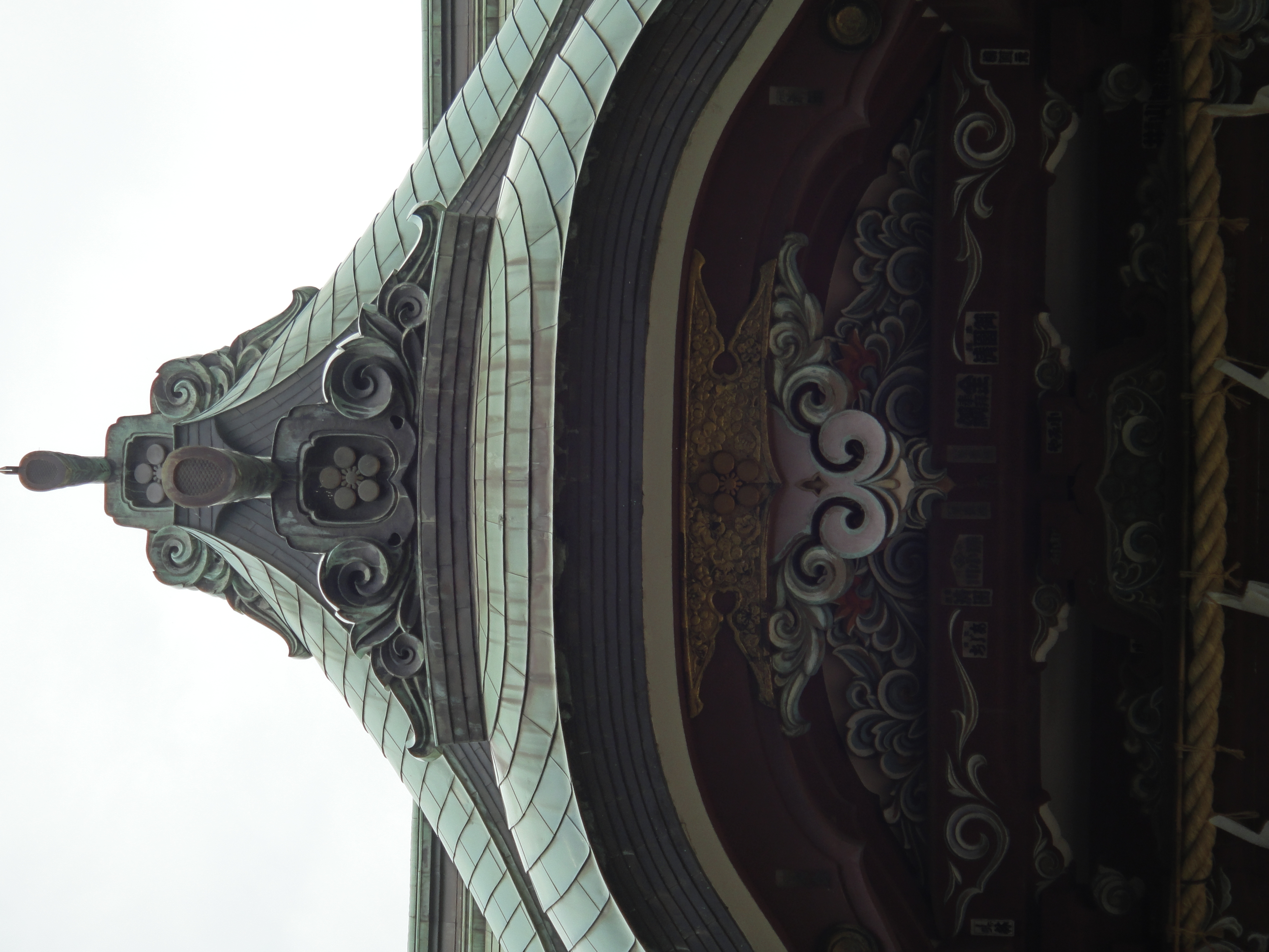 <b>逆光補正HDR<br>4,000×3,000 / 1/200秒 / F4.6 / 0EV / ISO125 / WB:オート / 17.7mm（100mm相当）</b>