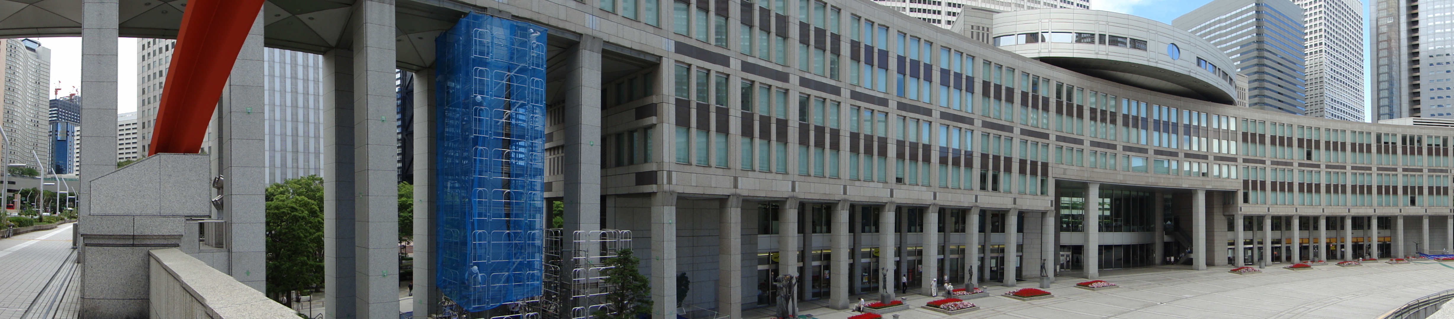 <b>「スイングパノラマ」はもはやソニーのお家芸。これは横位置の標準サイズで撮ったカット<br>4,912×1,080 / 1/320秒 / F3.5 / 0EV / ISO125 / WB:オート / 4.43mm（25mm相当）</b>