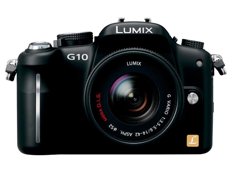 <b>パナソニックLUMIX DMC-G10</b>