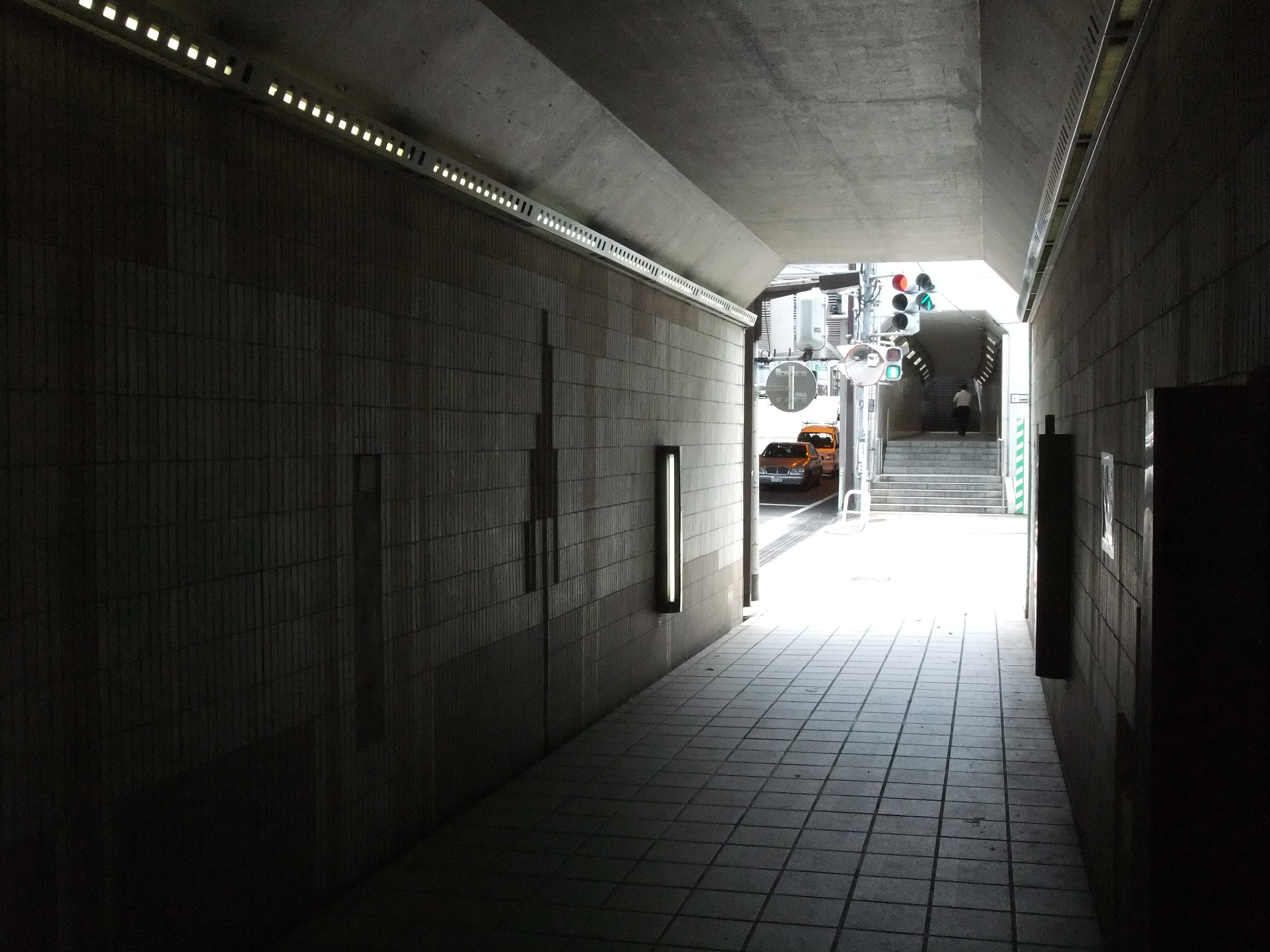 <b>ダイナミックレンジ：100%<br>FinePix Z800EXR / 4,000×3,000 / 1/110秒 / F6.4 / -0.7EV / ISO400 / WB:オート / 6.4mm（35mm相当）</b>