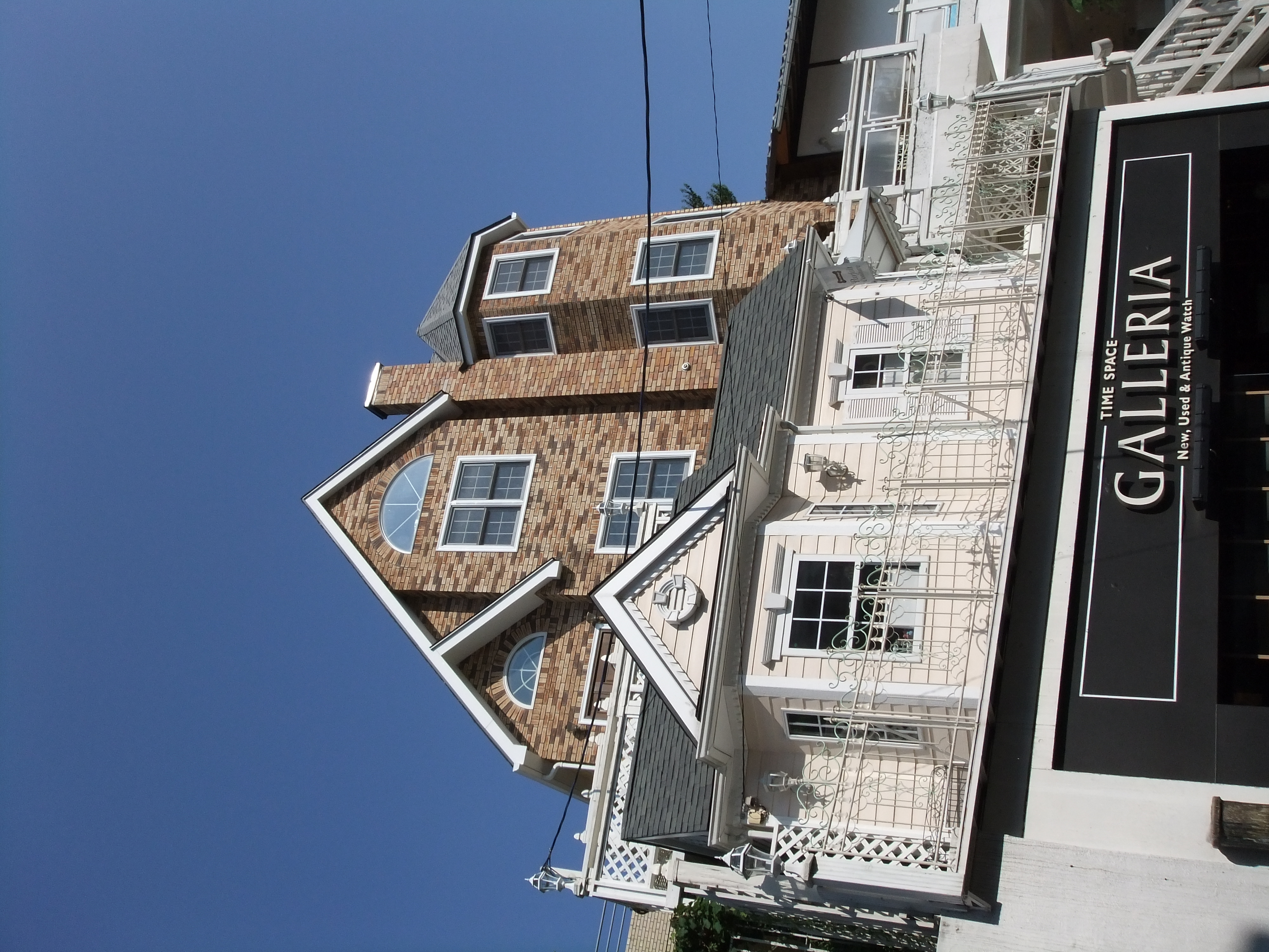 <b>シャッター速度の上限が1/1,000秒なので、普通に撮っている分にはいいが、砂浜や雪景色とかだと対応しきれない可能性が大きい<br>FinePix Z800EXR / 4,000×3,000 / 1/500秒 / F6.4 / 0EV / ISO100 / WB:オート / 6.4mm（35mm相当）</b>