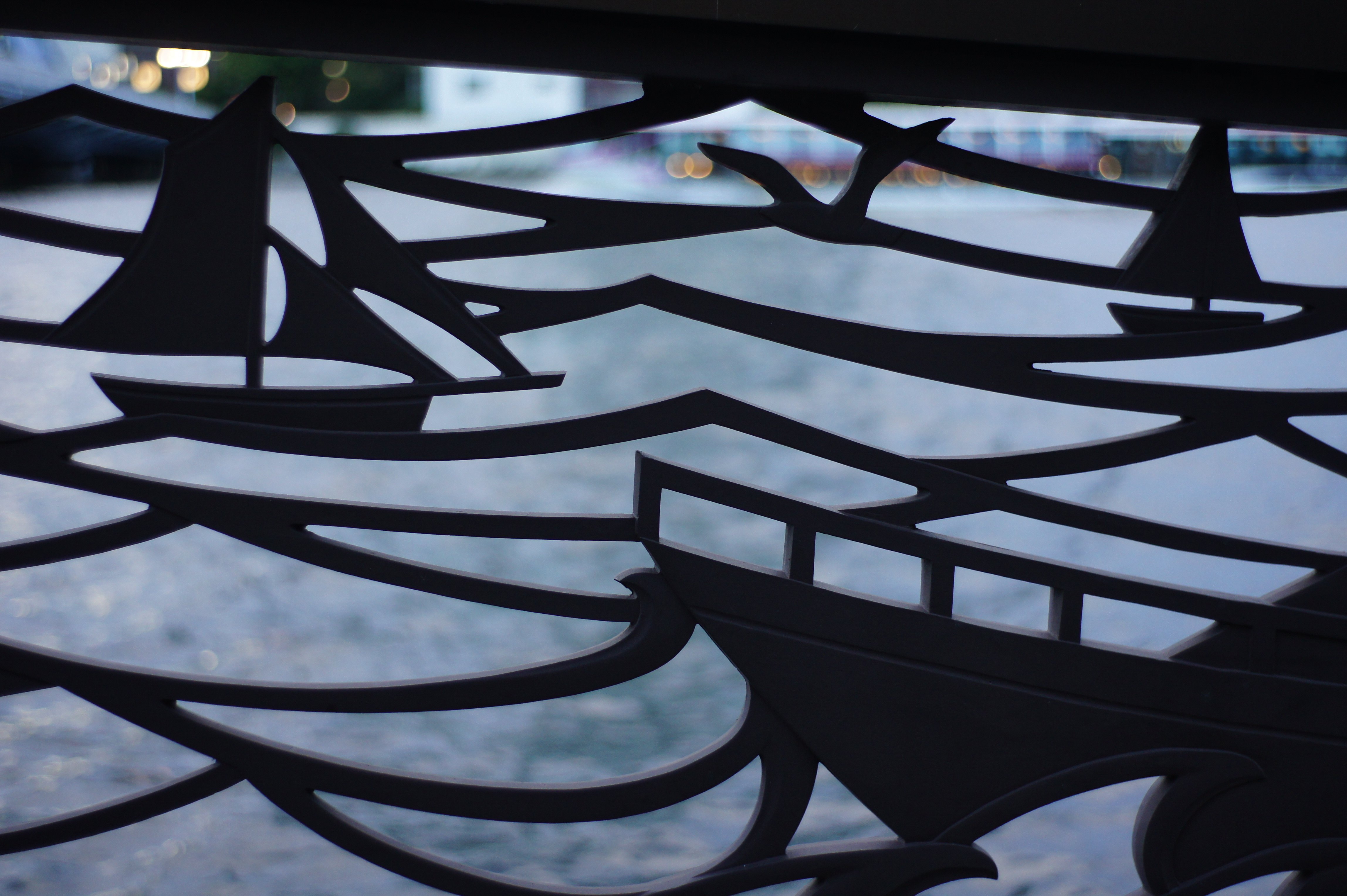 <b>NEX-5 / ズミクロンM 35mm F2 / 約3.8MB / 4,592×3,056 / 1/200秒 / F2 / 0EV / ISO400 / WB:オート / クリエイティブスタイル：スタンダード / DROオート</b>