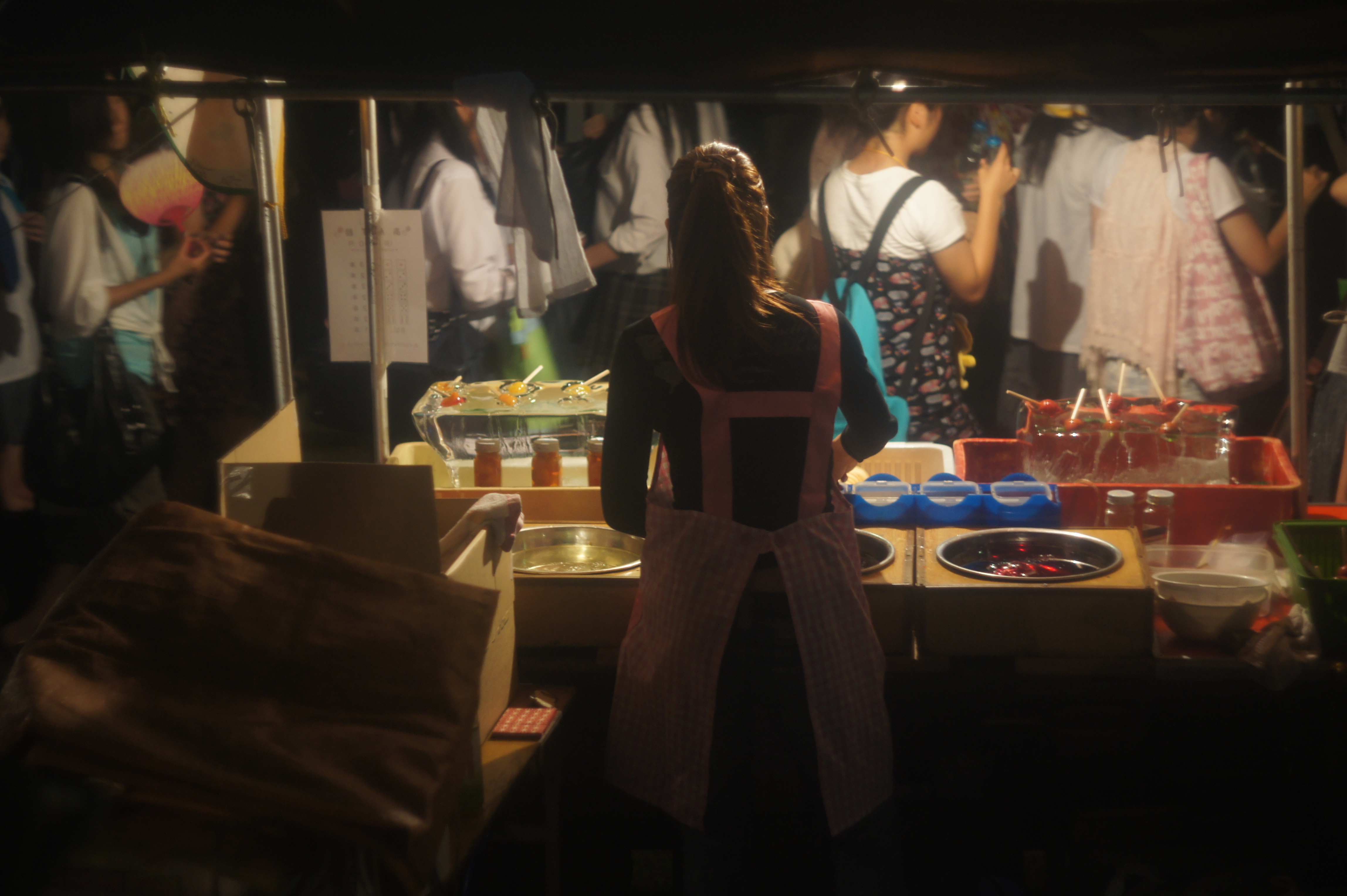 <b>NEX-5 / ズマール5cm F2 / 約3.4MB / 4,592×3,056 / 1/30秒 / F2 / 0EV / ISO400 / WB:オート / クリエイティブスタイル：スタンダード / DROオート</b>