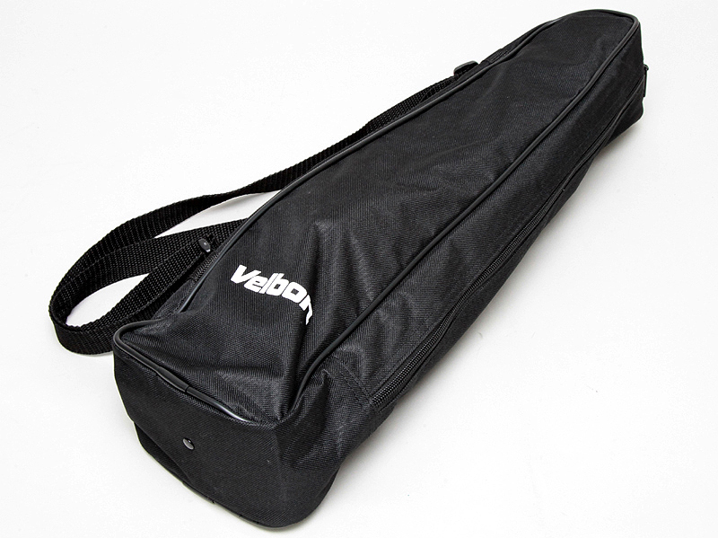 <b>付属のケースに収納したところ</b>