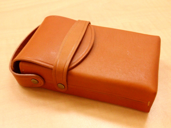 <b>蓋を閉じたところ</b>