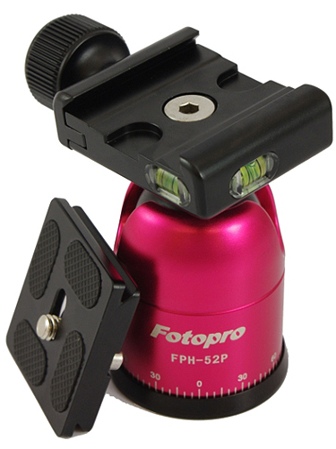 <b>付属の自由雲台</b>