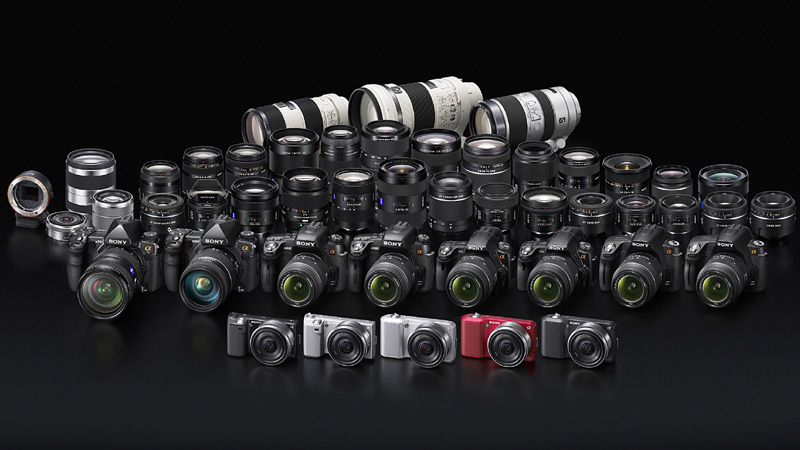 <b>欧州でのα製品群。日本未発売のα850、α500、α390、α290もラインナップしている</b>