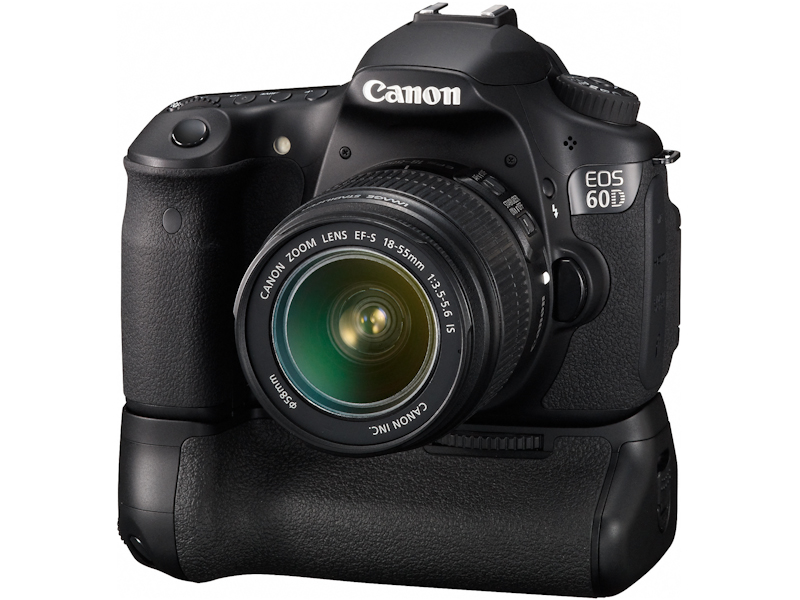 <b>BG-E9を装着したEF-S 18-55mm F3.5-5.6 ISレンズキット</b>