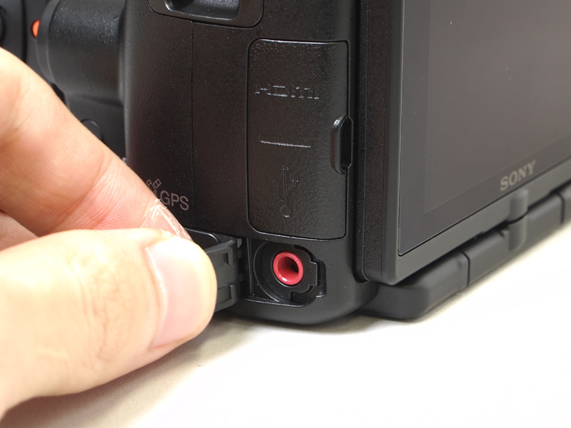 <b>外部マイク端子</b>