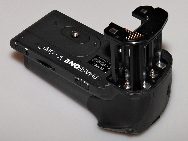 <b>Virtical Grip for 645DF</b>