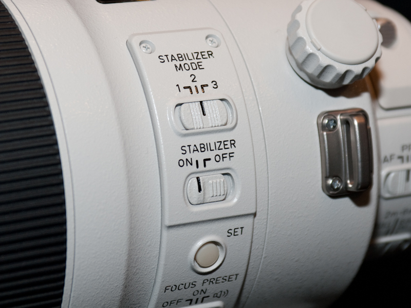 <b>シャッターボタン半押し状態では手ブレを補正しない「ISモード3」を搭載した</b>