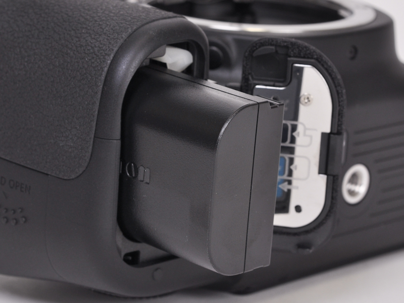 <b>バッテリー室</b>