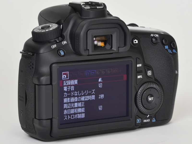 <b>液晶モニターを収納したところ</b>