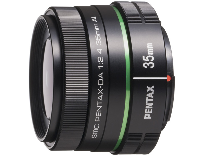<b>DA 35mm F2.4 AL（レギュラーカラーのブラック）</b>
