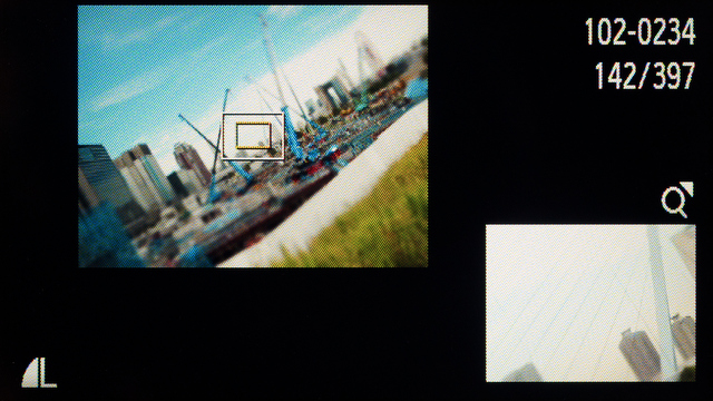 <b>こちらはピント位置確認表示。ピントだけでなくブレのチェックもできるので、撮影直後の「レビュー情報」にしておくといいかも</b>