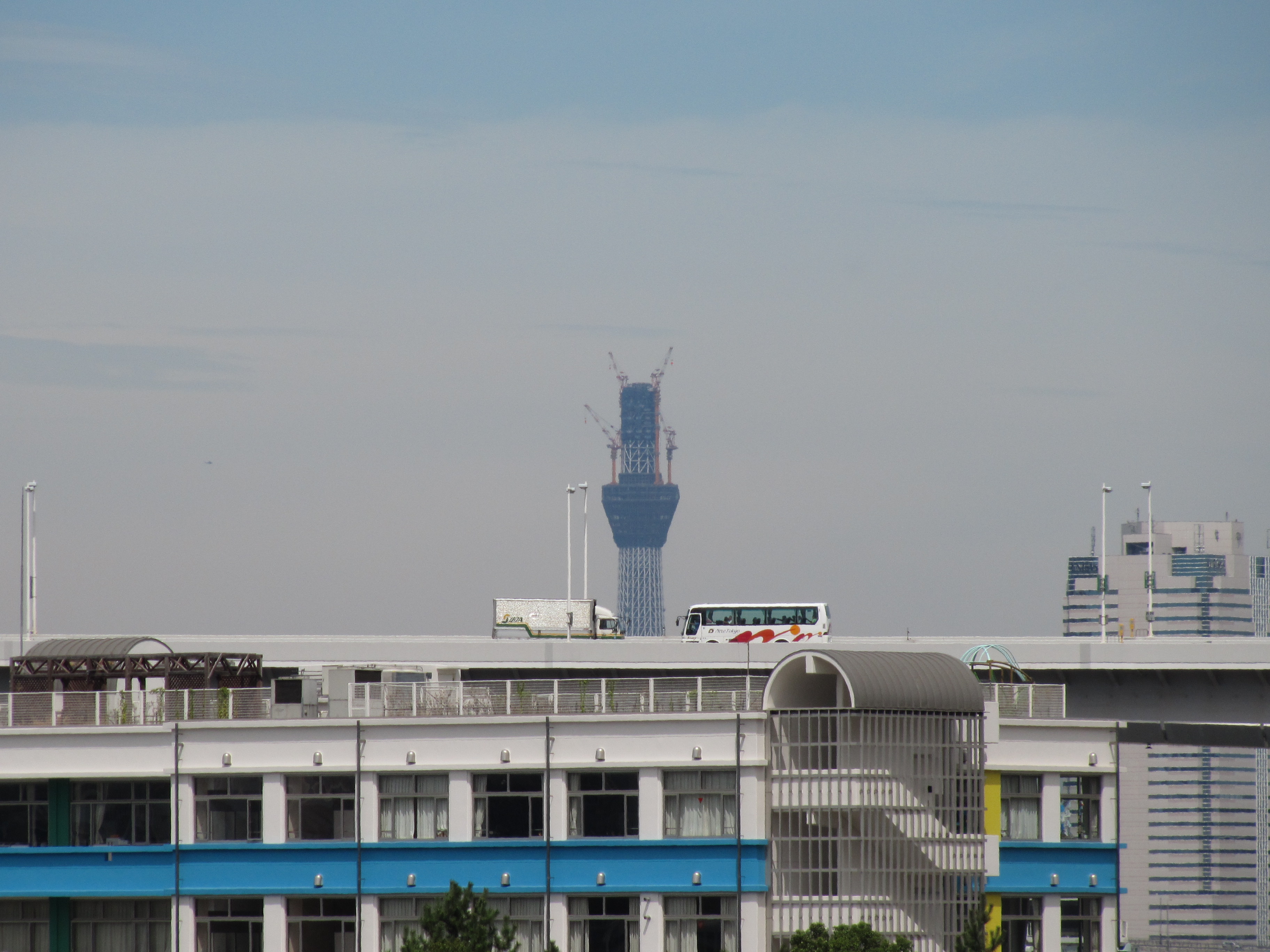 <b>望遠端（360mm相当）<br>IXY 50S / 3,648×2,736 / 1/1,250秒 / F5.6 / 0EV / ISO125 / WB:太陽光</b>