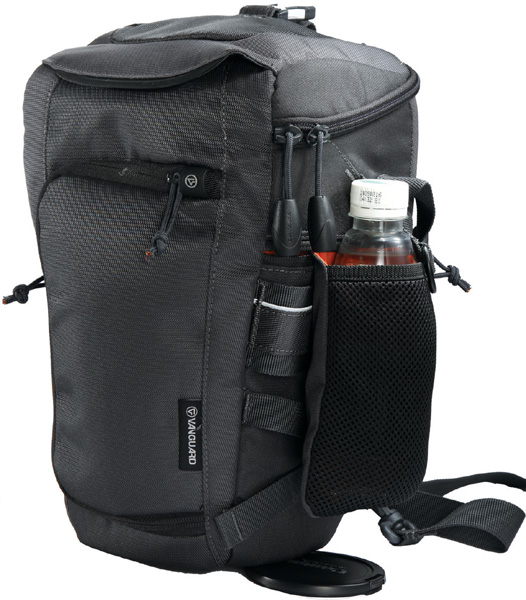 <b>ペットボトルホルダーを装備</b>