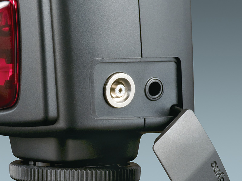 <b>シンクロ端子</b>