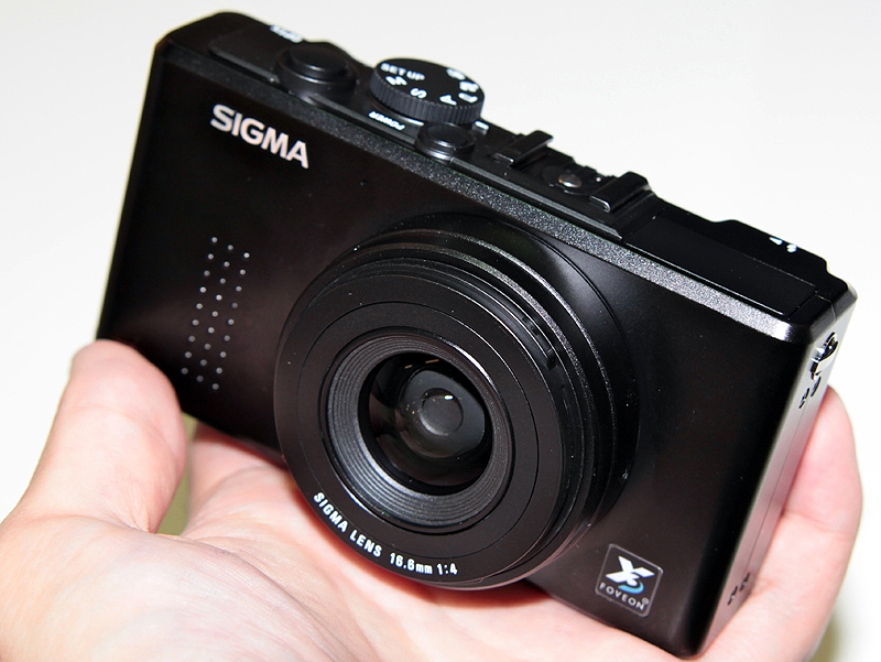 <b>国内でも30日の発売が決定したDP1x</b>