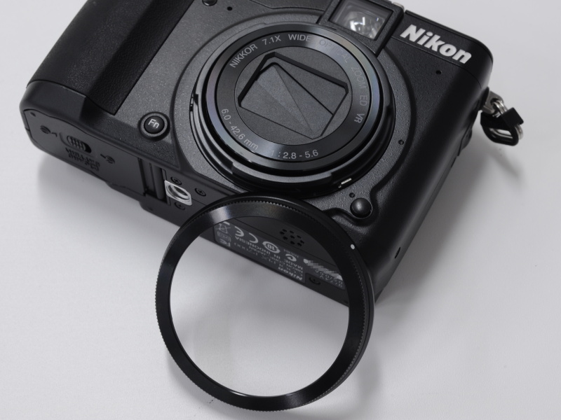 <b>レンズリングは着脱式</b>