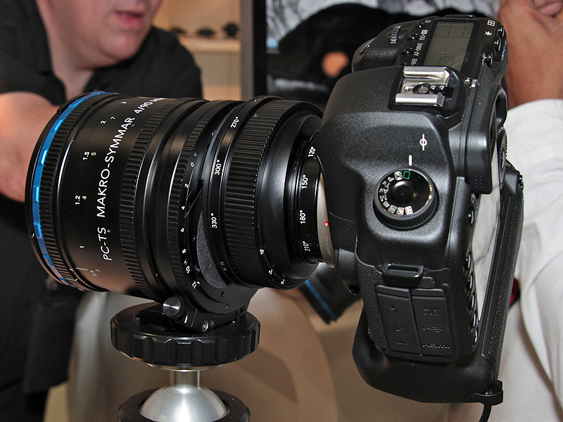 <b>PC-TS Super-Angulon 2.8/50 HMでチルトおよびシフトを行なったところ</b>