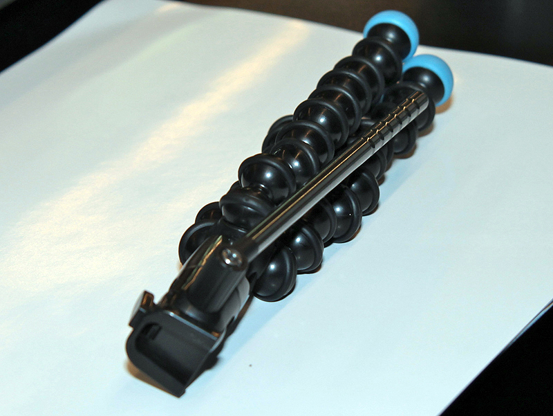 <b>ゴリラポッドVIDEOを折りたたんだところ</b>