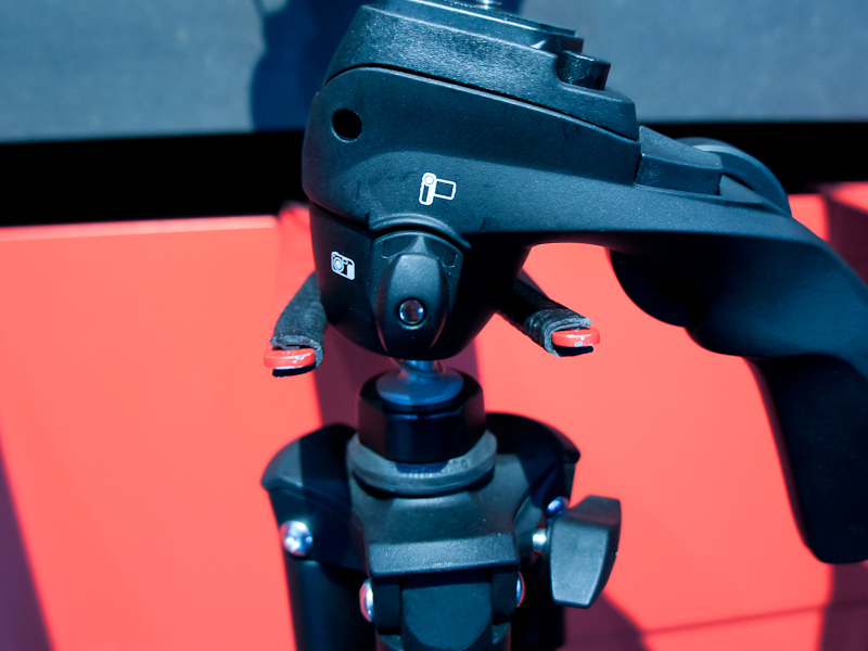 <b>動画・静止画切り替えスイッチ</b>