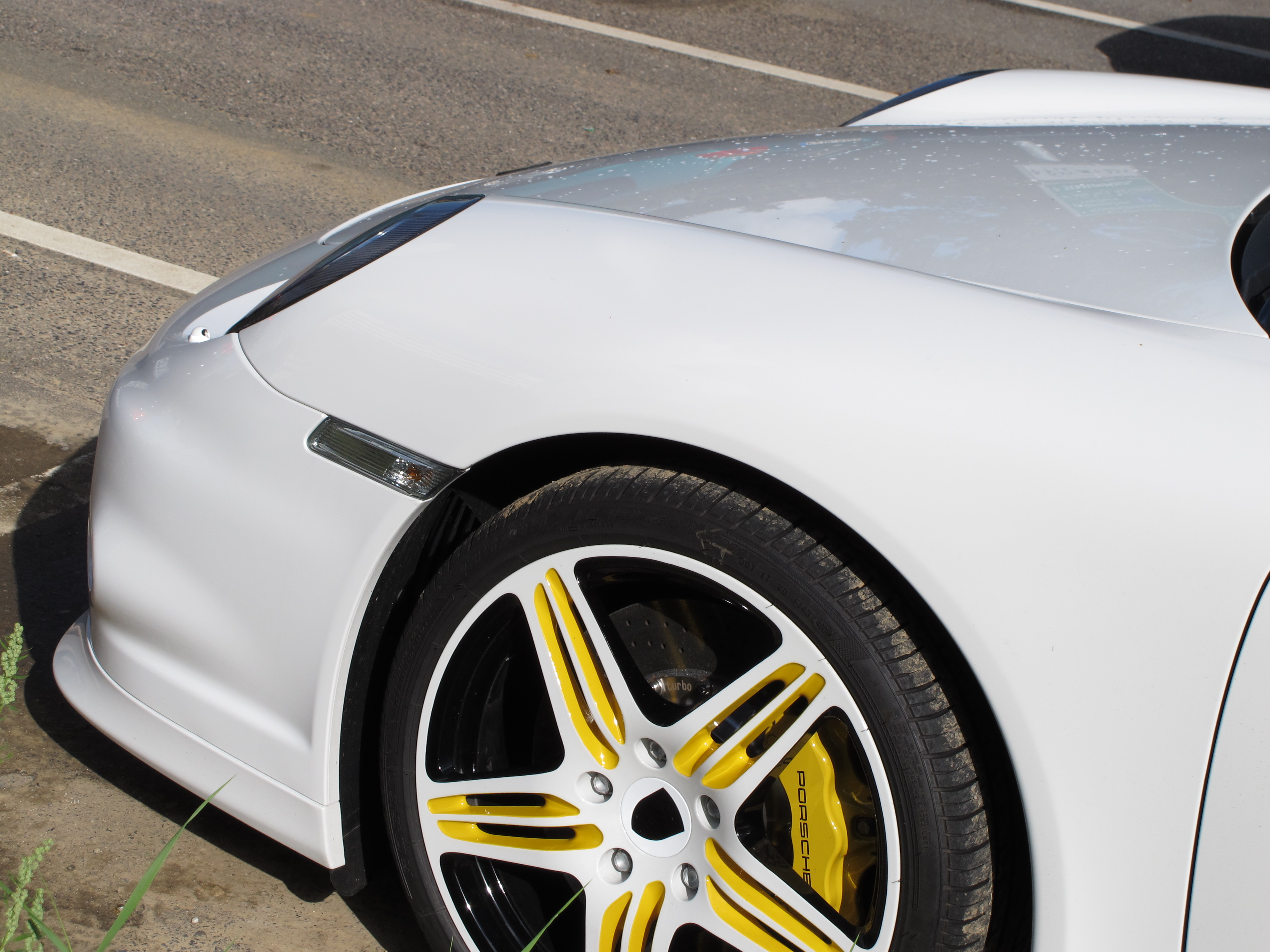 <b>PowerShot G12 / 3,648×2,736 / 1/500秒 / F5.6 / 0EV / ISO80 / 絞り優先AE / WB:オート / 18mm</b>