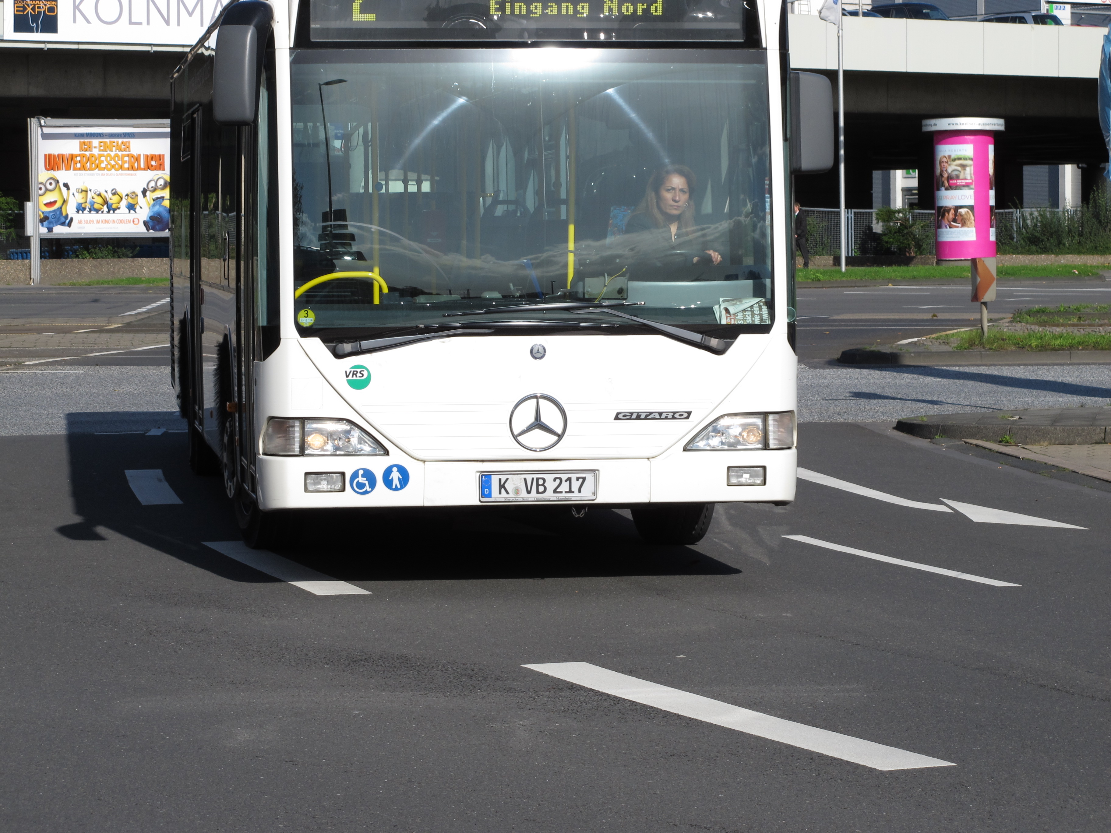 <b>PowerShot G12 / 3,648×2,736 / 1/500秒 / F5.6 / 0EV / ISO80 / 絞り優先AE / WB:オート / 25mm</b>