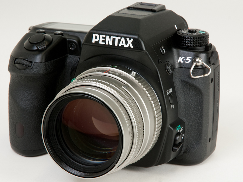 <b>FA 77mm F1.8 Limited</b>