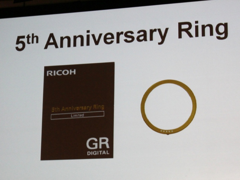 <b>5周年記念リングを紹介</b>